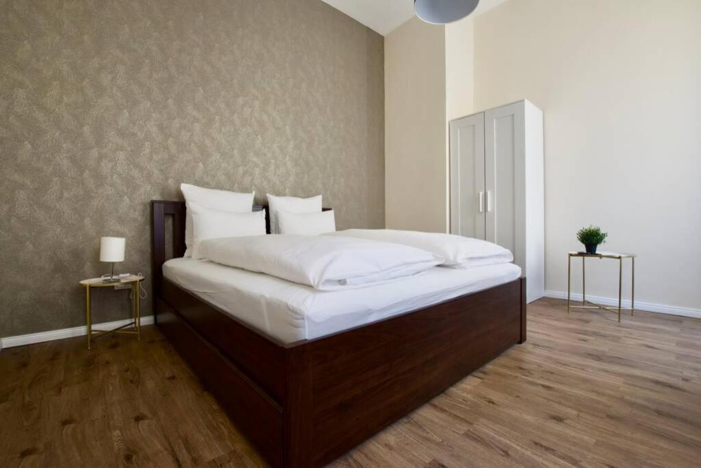Premium Apartment By Hi5 - Astoria 4 Bedroom بودابست المظهر الخارجي الصورة
